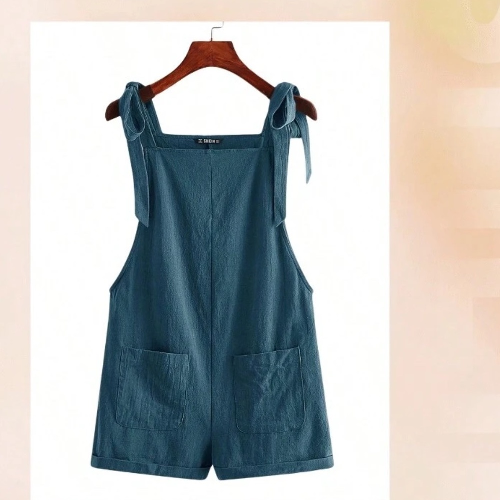 Pair of NEW SHEIN Casual And Loose Black Knot Strap Short Romper- Size Medium - Picture 2 of 4